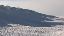 Мразот раскажува приказни за дамнешните времиња