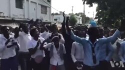 Ayiti: Plizyè Elèv Bakaloreya Manifeste nan Pòtoprens Paske Siveyan yo Pa Bayo Ase Tan pou Konpoze