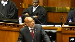 Le président Jacob Zuma devant le parlement sud-africain, le Cap, 11 février 2016.