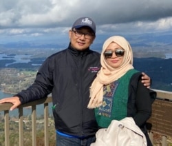 Henny Kusumawati dan Teguh Yulianto, warga Indonesia di Atlanta, Georgia, yang untuk kedua kalinya mengurungkan niatnya untuk mudik. (Foto: Henny Kusumawati/pribadi)