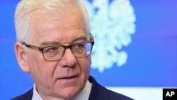 Menteri Luar Negeri Polandia Jacek Czaputowicz di Warsawa, Polandia, 9 Februari 2018. (Foto: dok). 