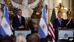 Barack Obama et Mauricio Macri a Buenos Aires le 23 Mars 2016. REUTERS/Carlos Barria - RTSBX2J