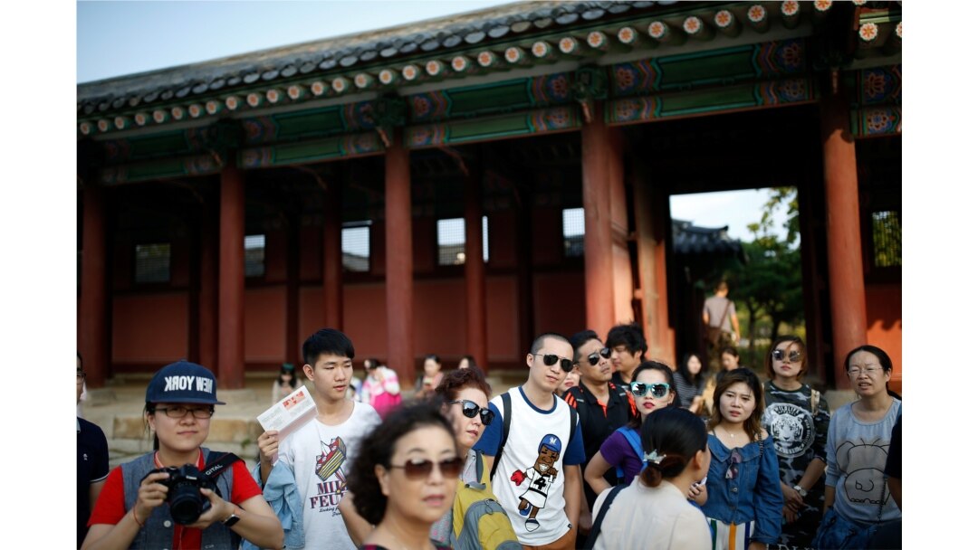 在韓國旅遊的中國遊客