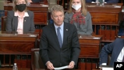 El senador republicano Rand Paul durante una audiencia del Senado el 26 de enero de 2021.