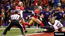 Trận đấu Super Bowl giữa 2 đội Baltimore Ravens và San Francisco 49ers trên sân vận động Superdrome ở New Orleans, bang Louisiana, 3/2/13