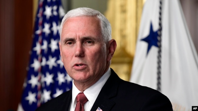 Thứ trưởng Ngoại giao Bắc Hàn gọi Phó Tổng thống Mỹ Mike Pence (ảnh) là "bù nhìn chính trị".