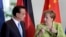 Thủ tướng Trung quốc Lý Khắc Cường và Thủ tướng Đức Angela Merkel tại Phủ Thủ Tướng Đức ở Berlin ngày 1/6/2017.
