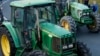 Экономика Беларуси сегодня: тракторы и компьютерные игры 