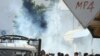 Polisi Tunisia Tembakkan Gas Air Mata ke Arah Demonstran