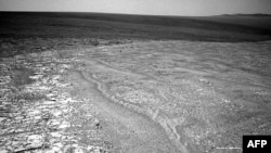 Zbulim i robotit 'Rover Opportunity' për eksplorimin e Marsit