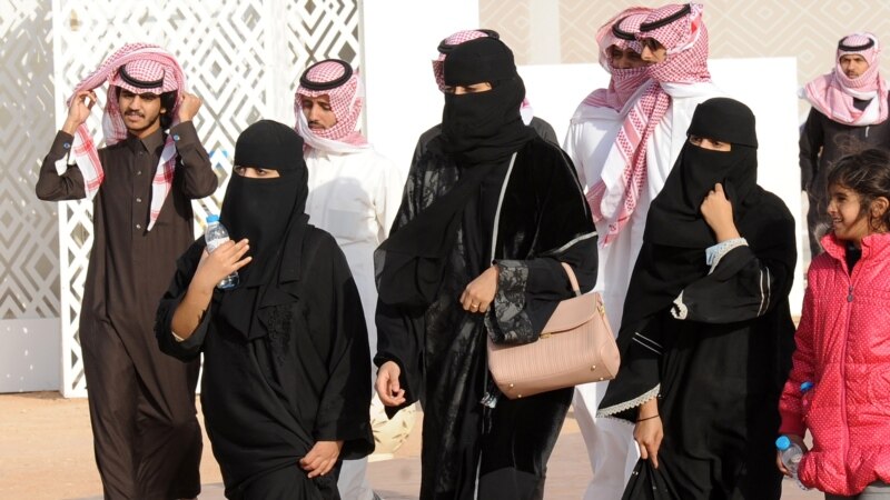 Les Saoudiennes seront notifiées par texto de leur éventuel divorce
