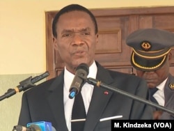 Cameroon Defense Minister Joseph Beti Assomo speaks at the defense headquarters in Yaounde, Jan. 21, 2019.