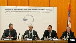 Predsednik Boris Tadić je danas u Palati Srbija otvorio Treću međunarodnu konferenciju ombudsmana za oružane snage, čija je tema "Zaštita ljudskih prava pripadnika oružanih snaga: stari i novi izazovi", 14. april 2011.