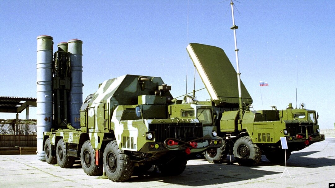 Arhiva - Protviavionski samohodni sistemi S-300, ruske proizvodnje.