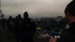 French Police Evict Migrants Trying to Reach Britain