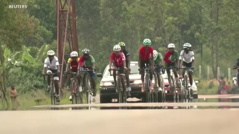 Adelphine Nimfasha, l'étoile montante du cyclisme féminin au Burundi
