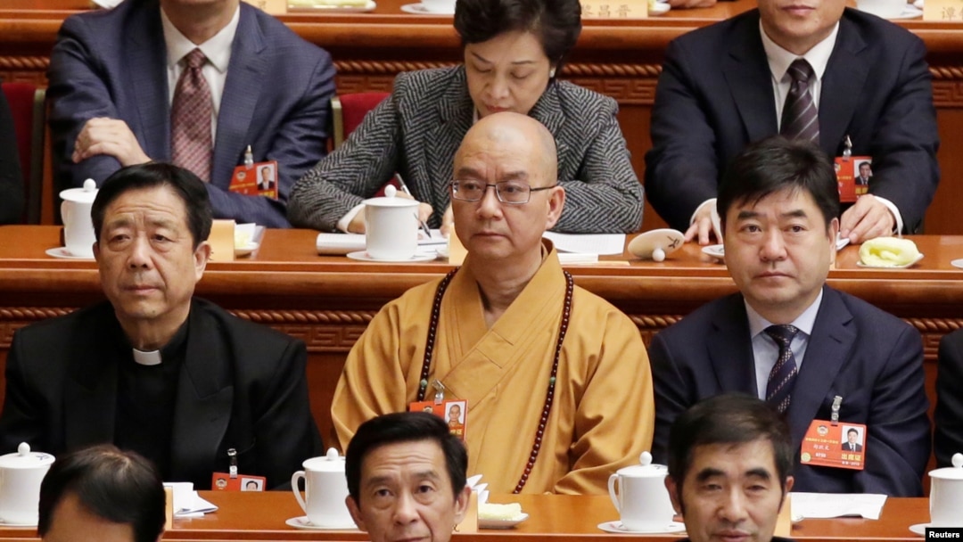 北京龙泉寺方丈、中国佛教协会会长释学诚