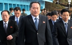 리선권 북한 외무상이 지난 2018년 1월 북한의 평창 동계올림픽 참가를 위한 남북 당국자 회담에 참석하기 위해 판문점에 도착했다.