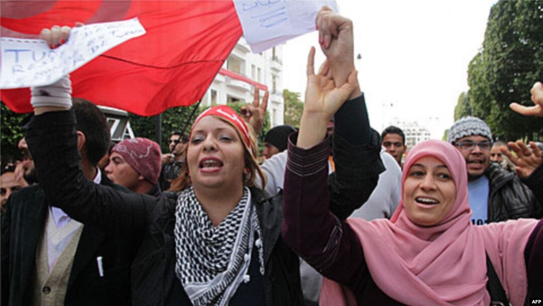 Dân Tunisia kỷ niệm cuộc cách mạng một năm lật đổ ông Ben Ali, hôm thứ Bảy 14/1/12
