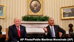 Presiden AS Barack Obama dan Presiden Terpilih Donald Trump dalam pertemuan di Gedung Putih, November 2016. (AP/Pablo Martinez Monsivais)