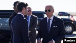 Presiden AS Joe Biden tiba di Atlanta, Georgia, pada 15 Januari 2023. (Foto: Reuters/Joshua Roberts)