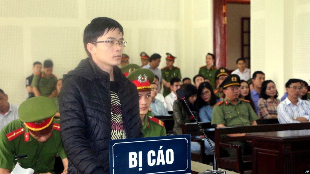 Nhà hoạt động Nguyễn Viết Dũng.