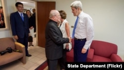 U.S. Secretary of State John Kerry meets with Cuban Cardinal Jaime Ortega during his historic visit to Havana, Cuba, Aug.14, 2015. 