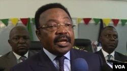 Felix Mbayu, minister delegate in Cameroon's Ministry of External Relations, visits Bamenda to encourage parents to send children to school, Aug. 24, 2018. (M. Kindzeka/VOA)