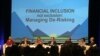 Menteri Keuangan Sri Mulyani Indrawati dalam pertemuan Bank Dunia dan Dana Moneter Internasional (IMF) di Washington, DC (7/10). (VOA/Eva Mazrieva)