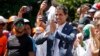 Guaidó lidera caravana hacia frontera de Colombia para recibir ayuda humanitaria