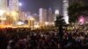 居住香港近30载 一名美国人冀示威者看远点