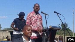 UMnu. Nelson Chamisa.