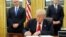 အမေရိကန်သမ္မတ DOnald Trump 