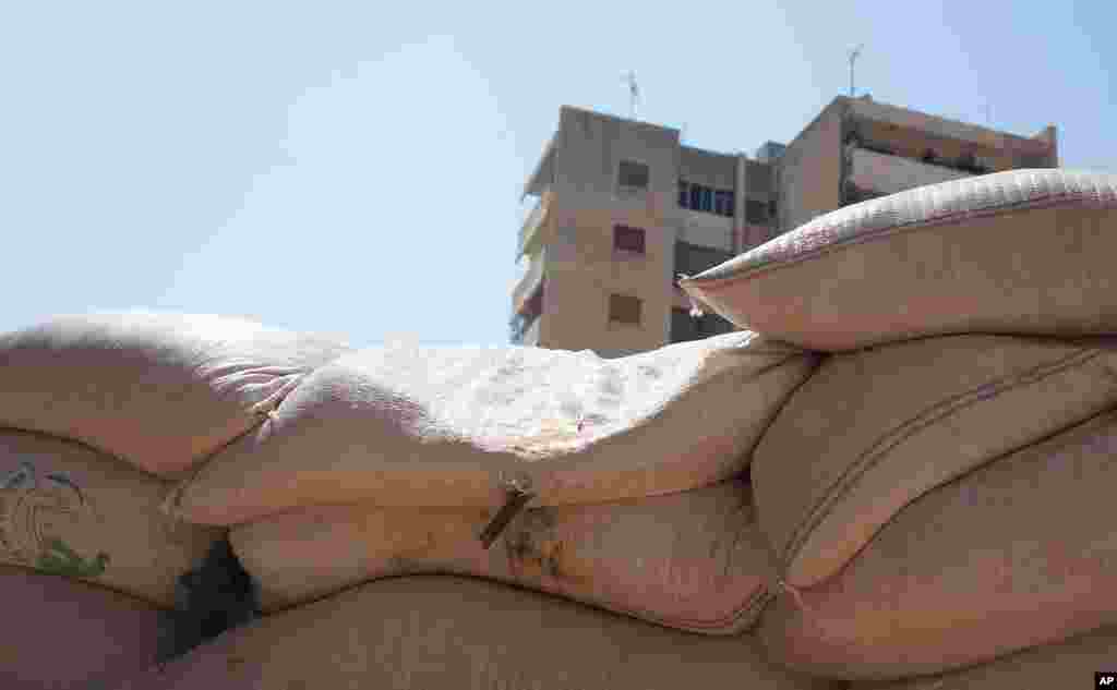 [급변하는 리비아] 시민군 트리폴리 입성, 가다피 잠적