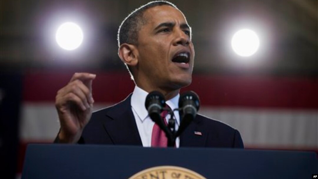 Presiden Barack Obama berpidato di hadapan pasukan AS dan keluarga mereka di markas marinir Kamp Pendleton (7/8).