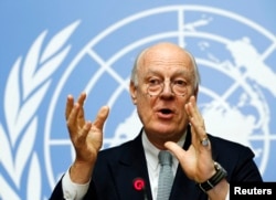 U.N. mediator for Syria Staffan de Mistura gestures during a news conference at the United Nations in Geneva, Switzerland, Jan. 25, 2016.