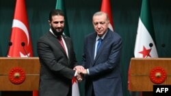 Al Sharcaa iyo Erdogan oo ku kulmay Ankara