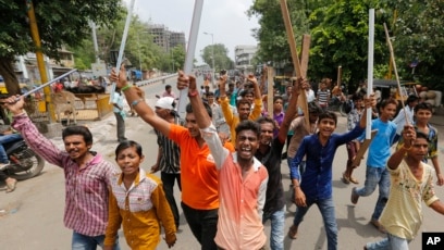 Indias Dalits Seek An End To Social Barriers - 