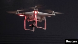Un petit drone (Reuters)