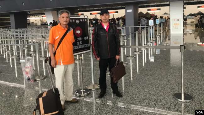 刘兴联(左)、颜伯钧(右)于台北桃园机场(颜伯钧推特照片)
