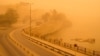 شنبه تعطیل در استان خوزستان؛ ریزگرد موجب قطع شدن آب و برق ۱۱ شهر شد