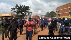 Polícia reprime manifestação em Bissau