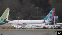 Pesawat Boeing 737-MAX 8 diparkir di Renton, Washington (foto: ilustrasi).