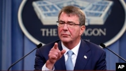 ئاشتن کارته‌ر، وه‌زیری به‌رگری وڵاته‌ یه‌کگرتووه‌کانی ئه‌مریکا