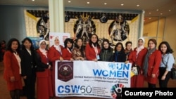 Delegasi KOWANI (Kongres Wanita Indonesia) yang mengikuti Commission on the Status of Women (CSW) di markas PBB di New York (foto: courtesy).