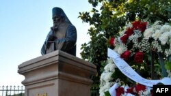 Otkrivena bista vladike Nikolaja u Moragi