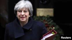 Perdana Menteri Inggris Theresa May didesak untuk melangsungkan referendum kedua soal Brexit (foto: dok). 