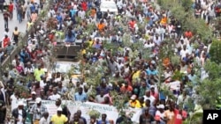 Opposition Supporters demonstrate against the Independent Electoral and Boundaries Commission (IEBC) in Nairobi, Kenya, Oct. 11, 2017.