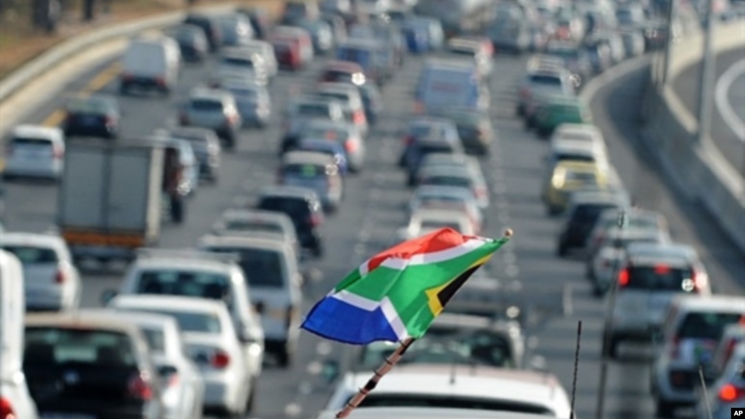 Lalu lintas di Johannesburg, Afrika Selatan (foto: ilustrasi). Afrika Selatan memiliki salah satu tingkat kematian lalu lintas paling tinggi di dunia.