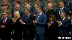 Predsednik Srbije Aleksandar Vučić, predsedavajući Predsedništva BiH Milorad Dodik i srpski zvaničnici na paradi u Nišu